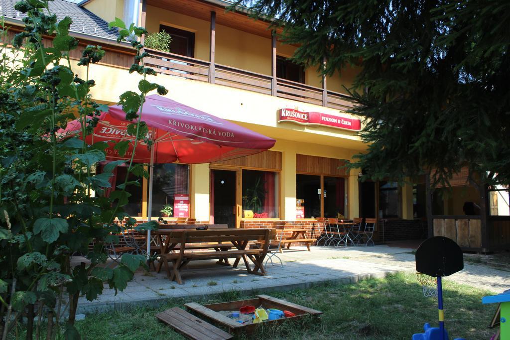 U Certa Hotel Čerčany Exterior foto